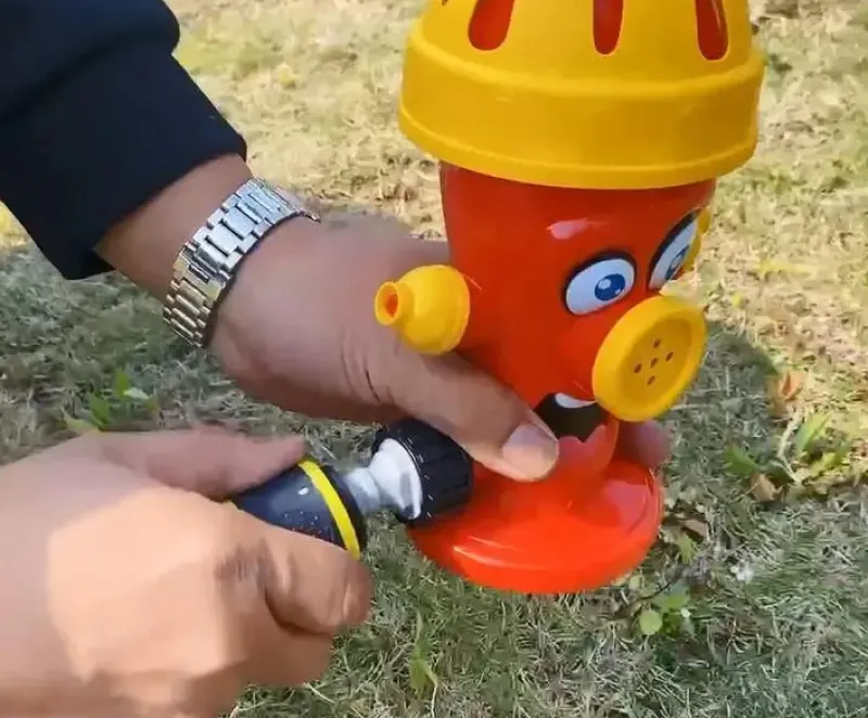 Cartoon Hydrant™ - Vandfest i haven - legende springvand Discount