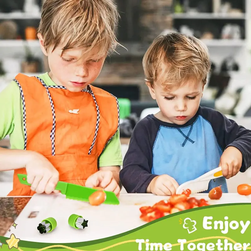 Junior Chef Set™ - Sikker skæring - legetøjskøkken Online