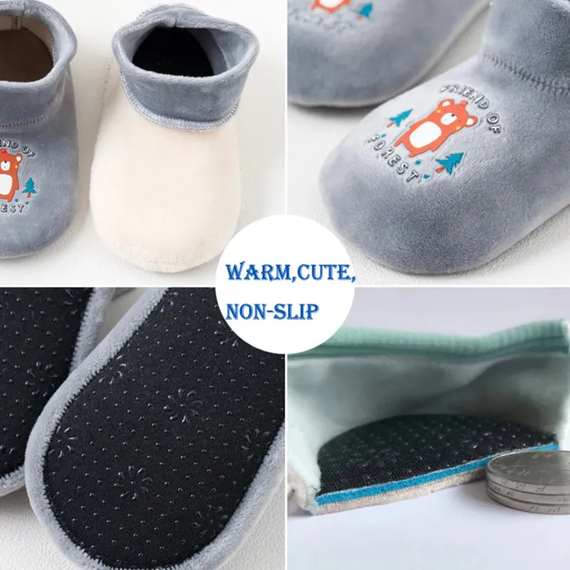 Mini Fashion™ - Skridsikkert design - Strømpesko til børn New