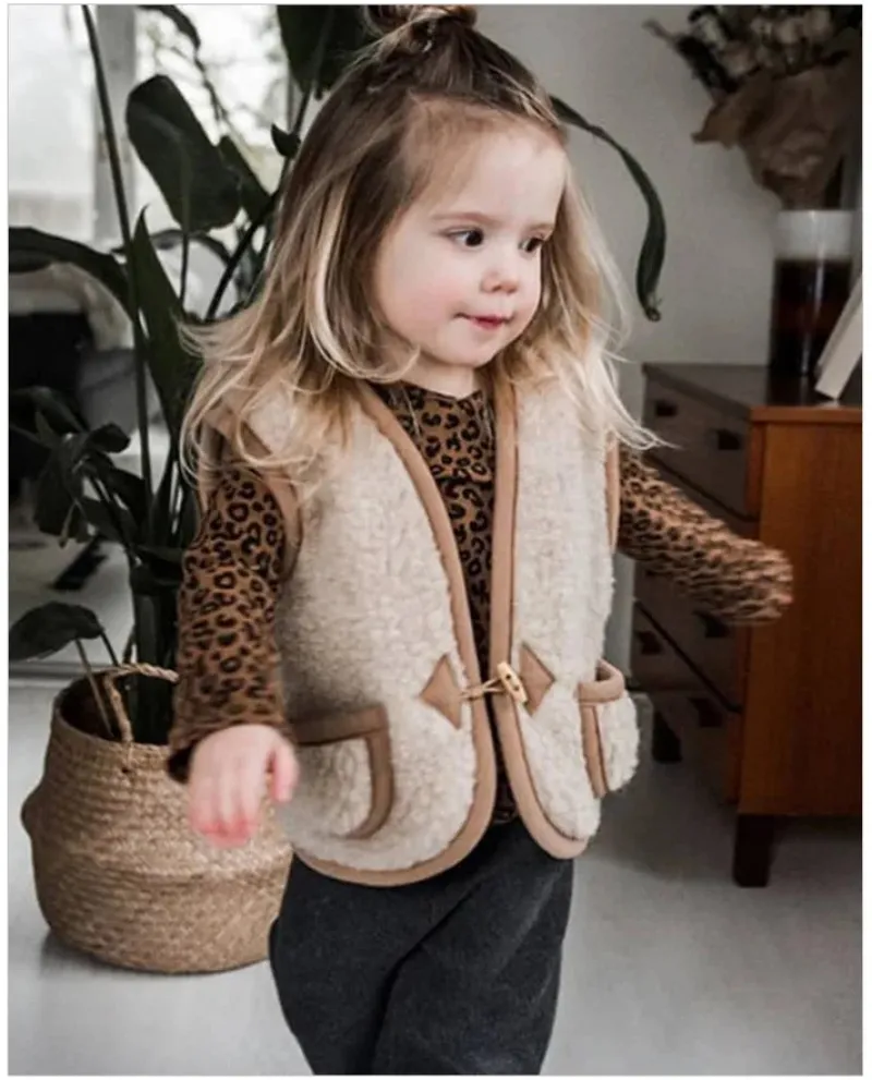 Mini Fashion™ - Varmt stof - Vest New