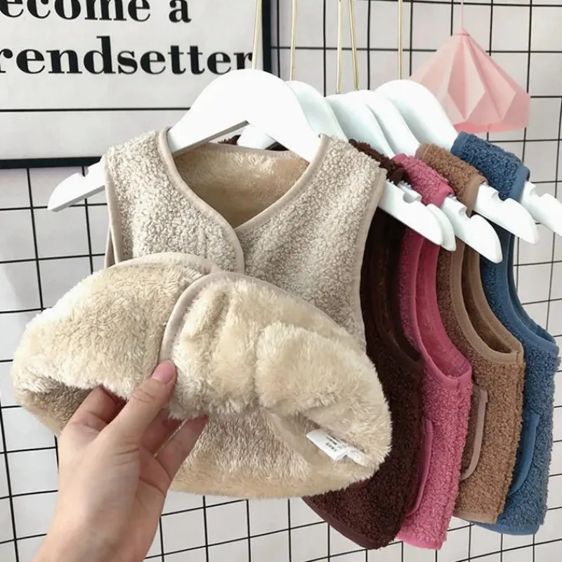 Mini Fashion™ - Vest i lammeuldslook Outlet