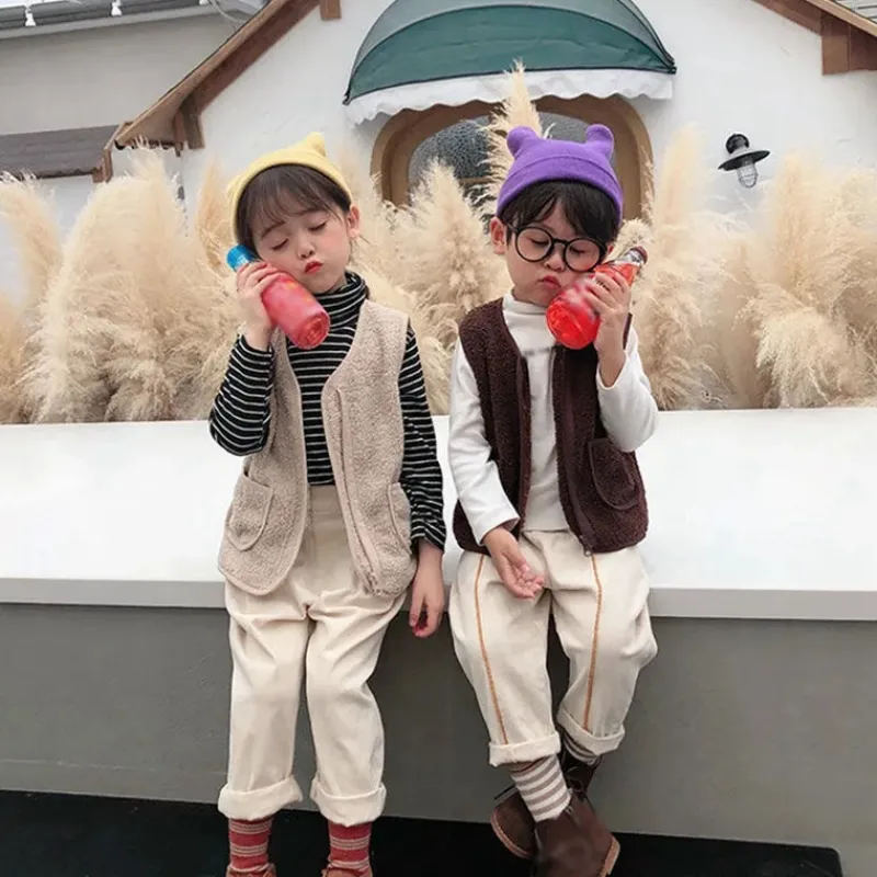 Mini Fashion™ - Vest i lammeuldslook Outlet