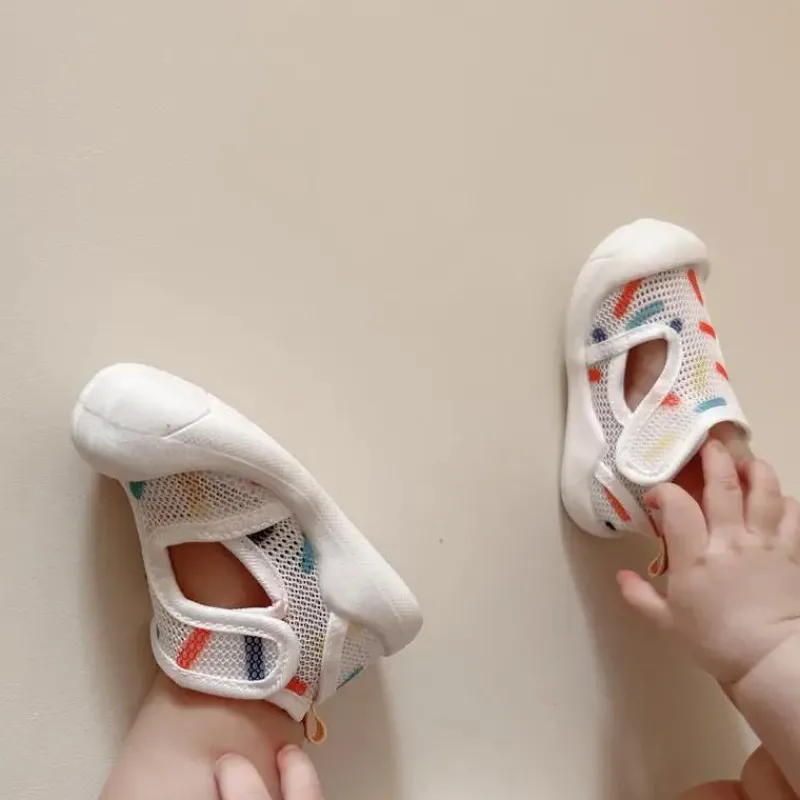 Puddle Play Pals™ - Nemme at tage på - Sandaler til børn Clearance